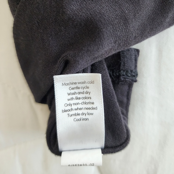 Athleta V Neck Long Sleeve Black Top Size Small - Picture 6 of 7